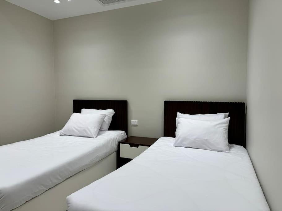 Elegance Tower Aparthotel Giza Bagian luar foto